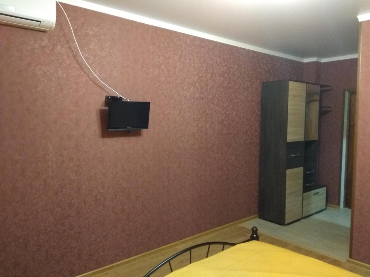 Guesthouse On Kabardinskaya 139A Gagra Exterior photo
